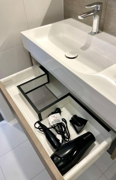 Apartment New Impressive 180° River View 1 Bed Apt With Pool 47f